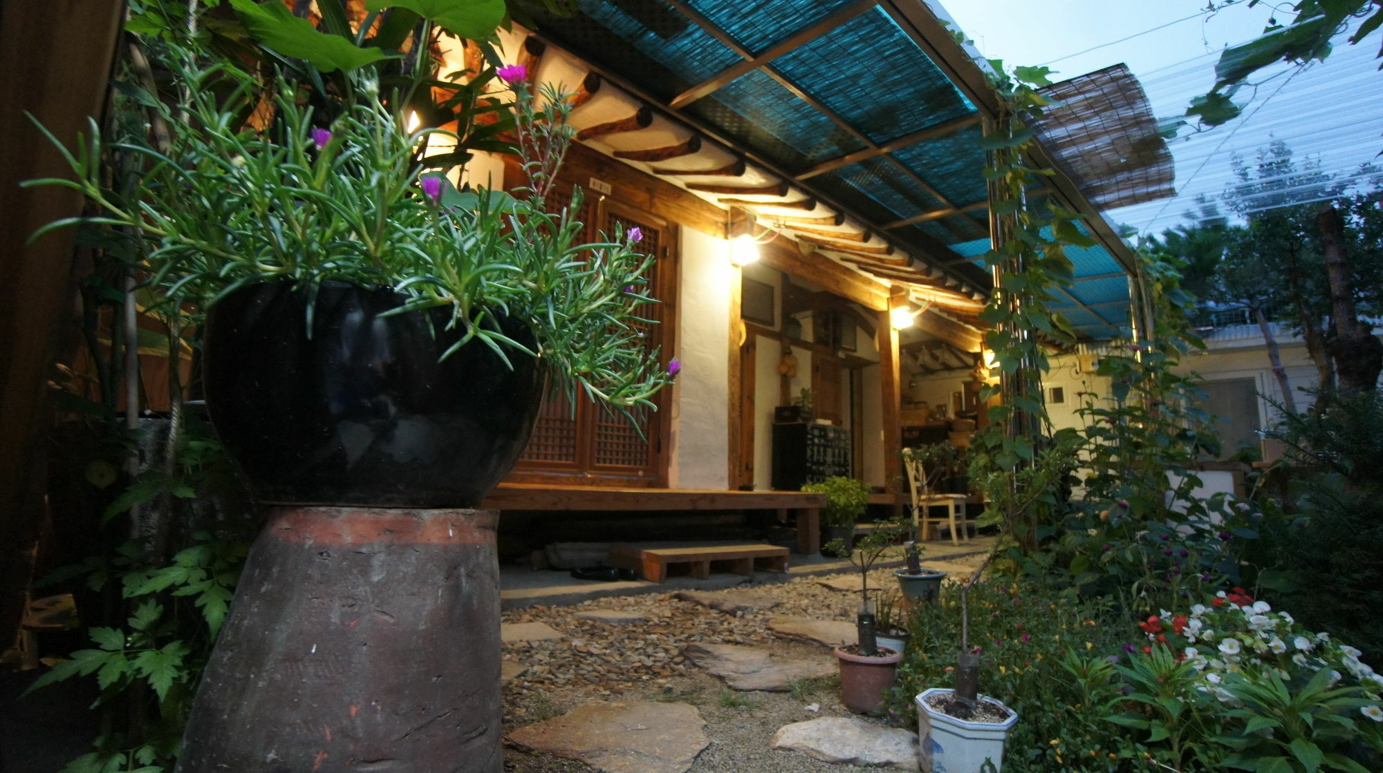 1928 Suimmaru Hanok Guesthouse Чонджу Экстерьер фото